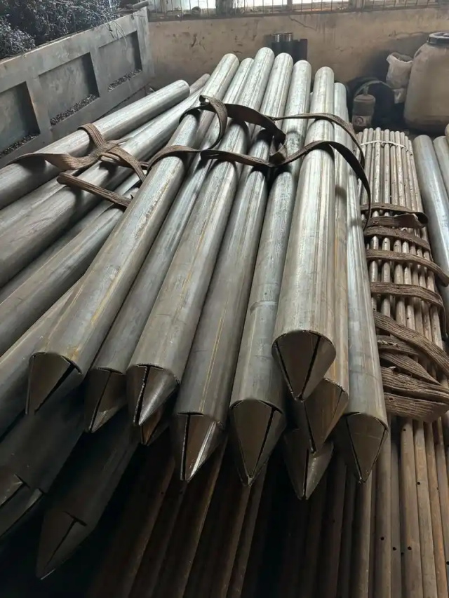 1764059813949875.jpg